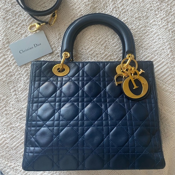 ❤️SOLD❤️Authentic Vintage Lady Dior in Cannage Lambskin leather in Navy w GHW - Picture 2 of 15